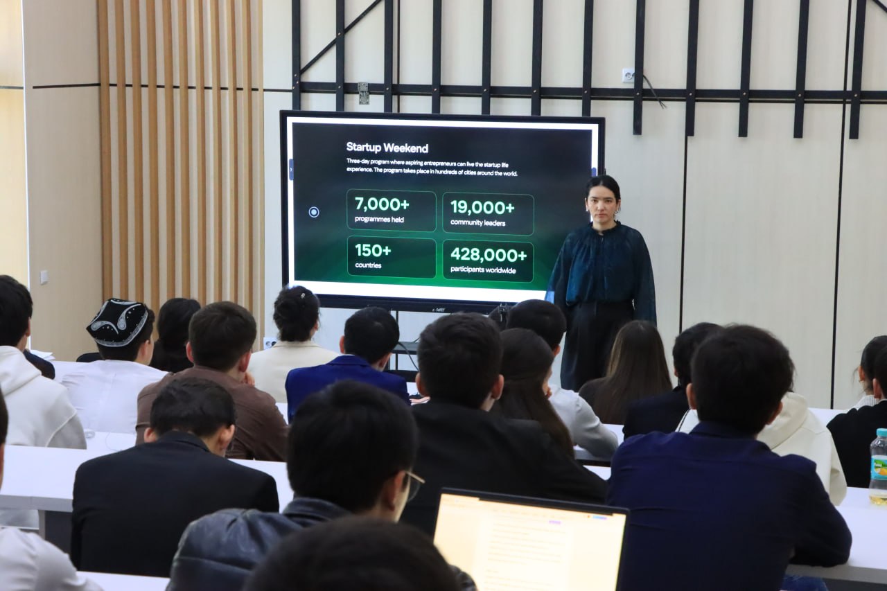 A seminar was organized for students on turning startup ideas into projects