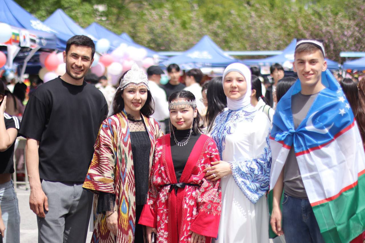 "Cultural Encounters" Event at Qingdao University